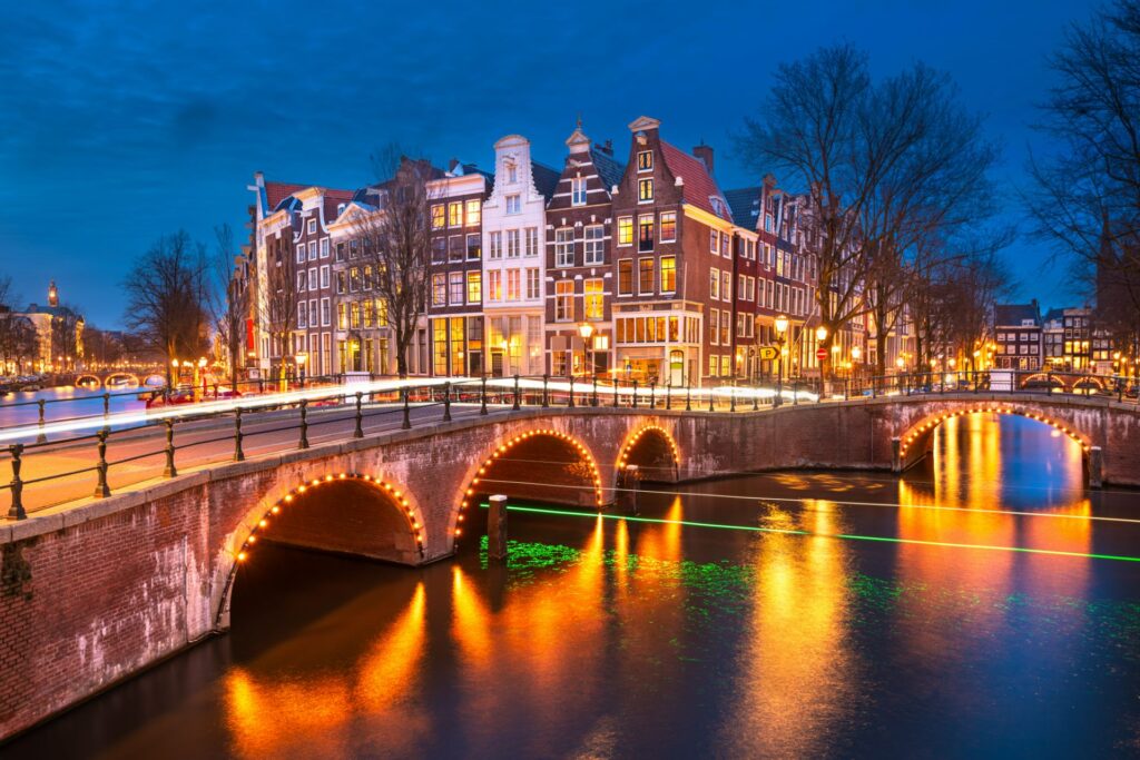 Romantic Retreats: Idyllic Destinations for Couples Gotripscan Romantic Retreats: Idyllic Destinations for Couples